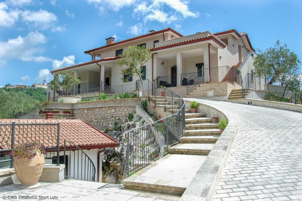 شقة Casa Elisabetta Shortlets Caposele المظهر الخارجي الصورة